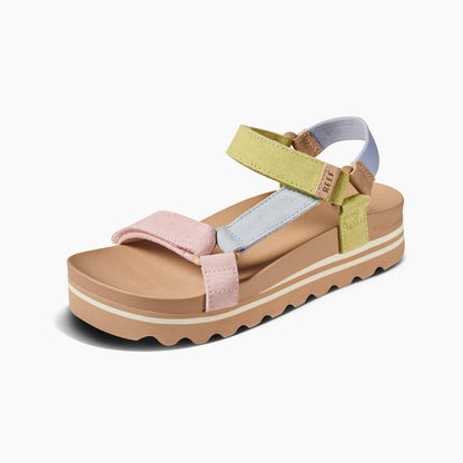 Reef Cushion Rem Hi Sandals – Women’s Platform Flip-Flops with Arch Support and Ultra-Soft Cushioning for All-Day Comfort