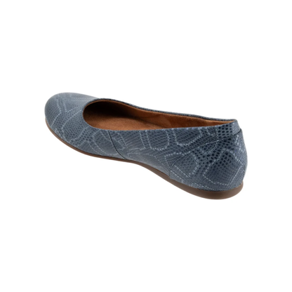 Softwalk Women's Sonoma Ballet Flat - Smoke Snake