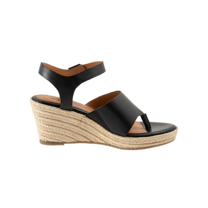 SoftWalk Hilo Women's Leather Platform Wedge Sandal - Black