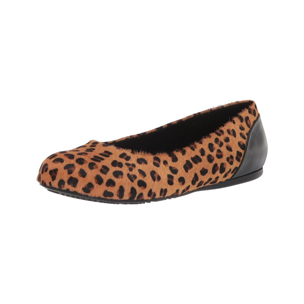 SoftWalk Women's Sonoma Leather Ballet Flat - Tan Cheetah