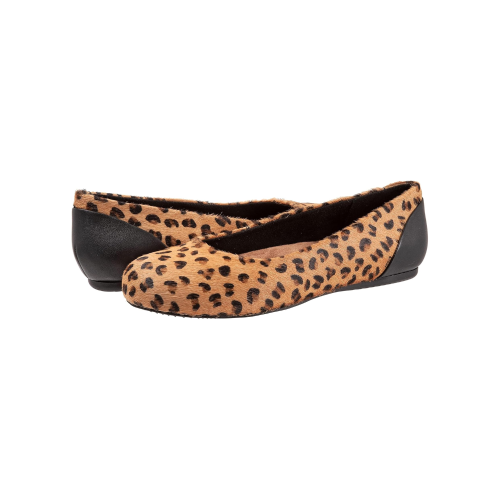 SoftWalk Women's Sonoma Leather Ballet Flat - Tan Cheetah