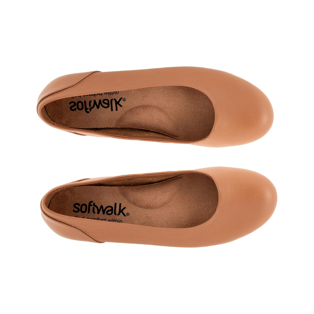 SoftWalk Women's Sonoma Leather Ballet Flat - Blush