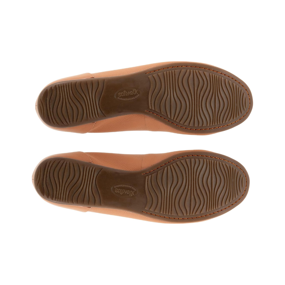 SoftWalk Women's Sonoma Leather Ballet Flat - Blush