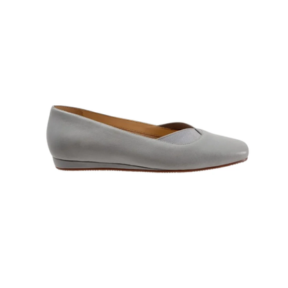 SoftWalk Women’s Viana Flat Square-Toe Leather Shoes Misty Blue
