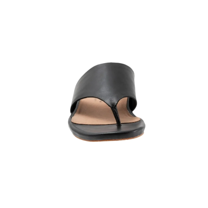 SoftWalk Chandler Women's Asymmetric Leather Thong Sandal - Black